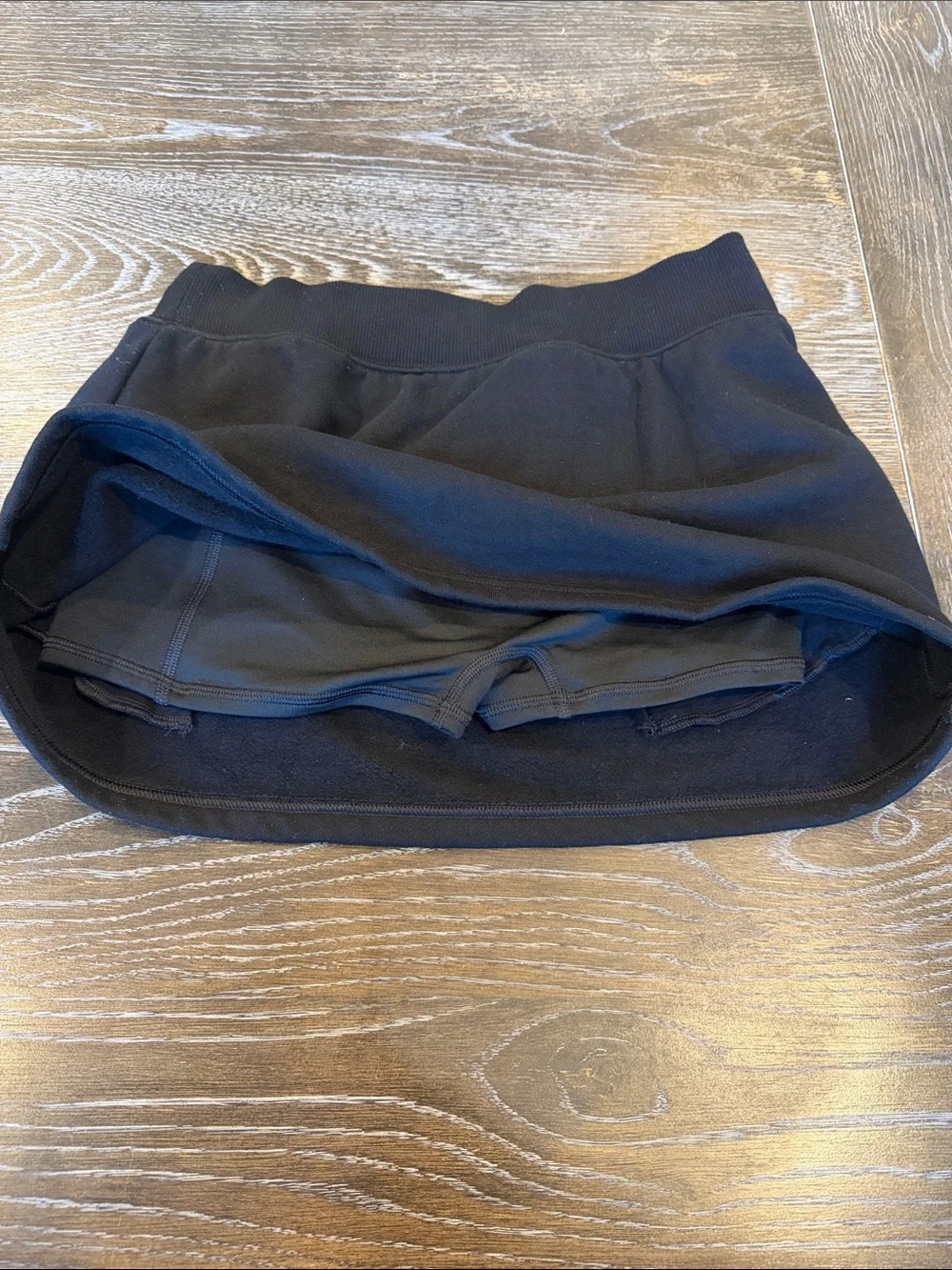 ALO Yoga Accolade Skirt Skort Black Pockets French Terry Size S NWOT